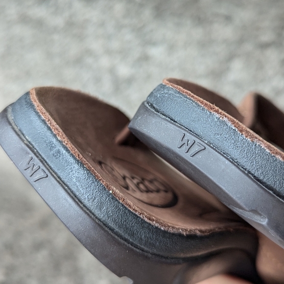 Chaco Classic Leather Thong Flip Flop Sandal Brown Women's 7 - Picture 10 of 11